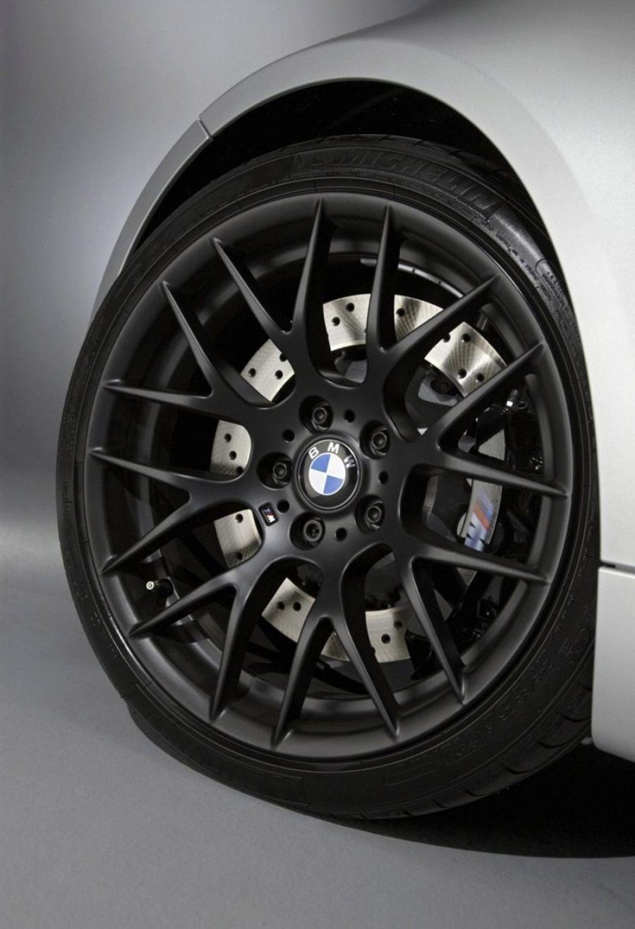  BMW M3 CRT 2011 года  (фото 73 из 76)